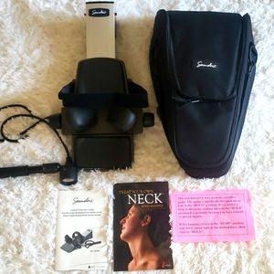 Saunders Cervical Traction Device With Carrying Case